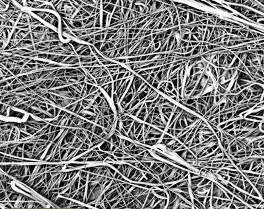 倍數(shù)放大后的熔噴布微觀結(jié)構(gòu)圖 倍數(shù)放大后的熔噴布微觀結(jié)構(gòu)圖