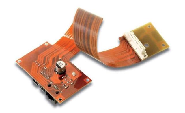 軟板激光切割機(jī)，多光源對(duì)比紫外激光優(yōu)勢(shì)顯著