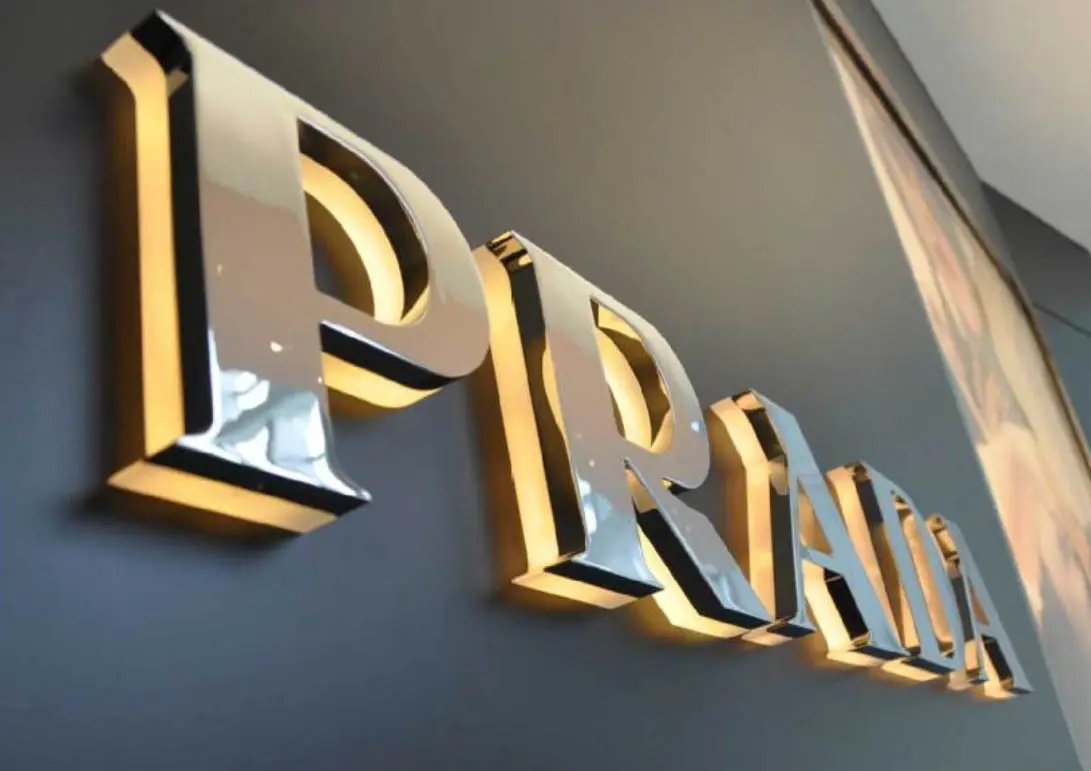 激光切割廣告字，裝綴繽紛多彩的都市空間