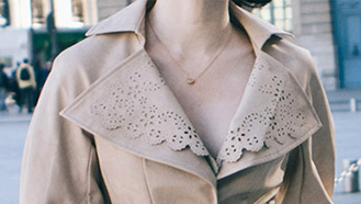 激光打標(biāo)機鏤空女士皮夾克