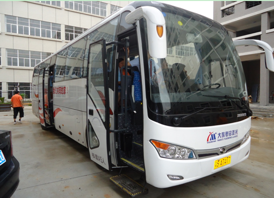 大愛(ài)無(wú)形，夢(mèng)想起飛