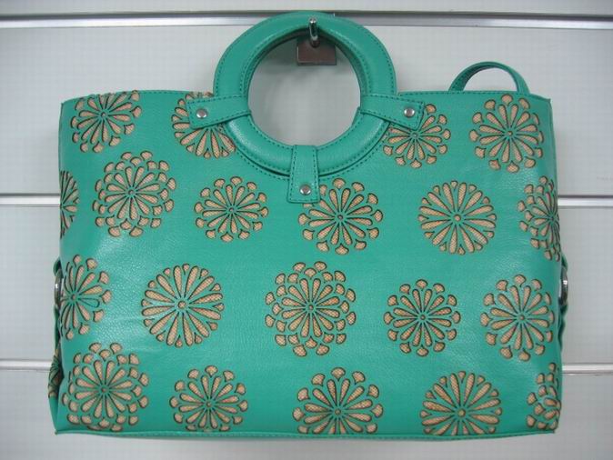 箱包激光切割機的運用與優勢