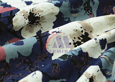 <a href=http://www.sibinbian.com.cn/chanpin/82.html target=_blank class=infotextkey>自動送料服裝裁剪</a>2.jpg