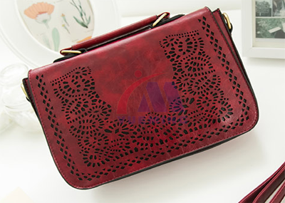 <a href=http://www.sibinbian.com.cn/chanpin/42.html target=_blank class=infotextkey>皮革激光鏤空</a>雕刻.png