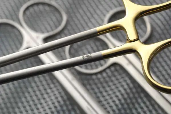 醫療器械激光打標,守護健康永不褪色