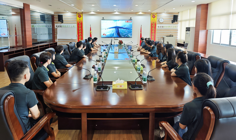 大族粵銘激光全體員工